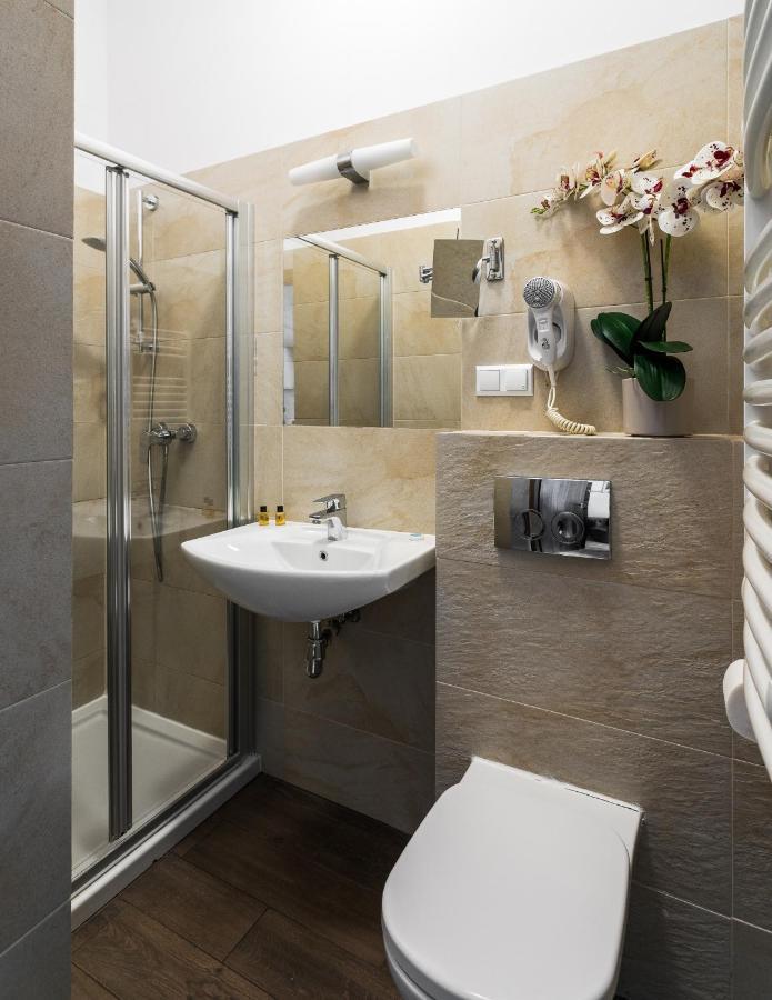 G12 Aparthotel Krakow Exterior photo